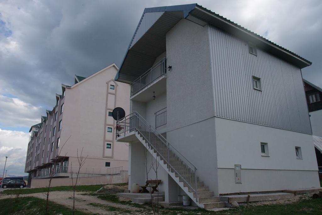 Apartman Lucija Žabljak Exteriör bild